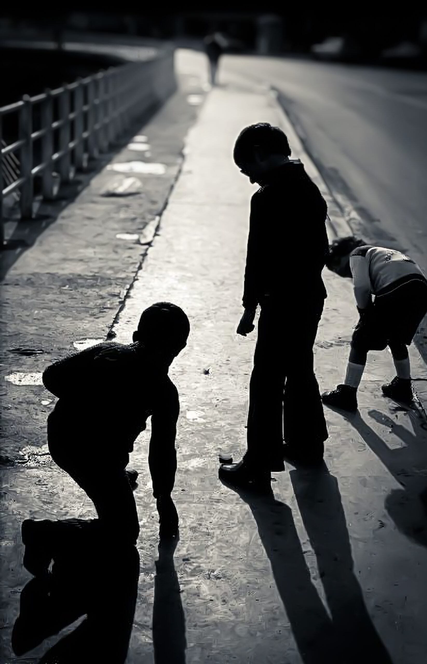 marbles-on-the-street-crete
